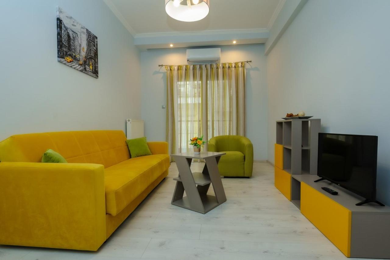 4 Colours Apartment Thessaloniki Exterior photo